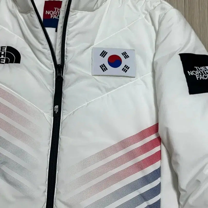 [BUNJANG] The North Face Olympic Team Korea Lightweight Padding Jacket L / 노스페이스 올림픽 팀코리아 국대 경량패딩 L