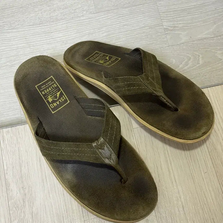 [BUNJANG] Island Slippers Suede Thong Sandals / 아일랜드 슬리퍼 스웨이드 쪼리 샌들 12