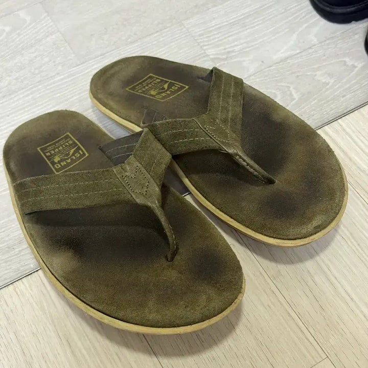 [BUNJANG] Island Slippers Suede Thong Sandals / 아일랜드 슬리퍼 스웨이드 쪼리 샌들 12