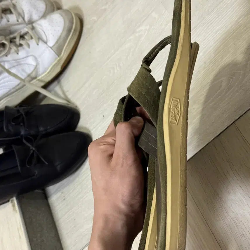 [BUNJANG] Island Slippers Suede Thong Sandals / 아일랜드 슬리퍼 스웨이드 쪼리 샌들 12