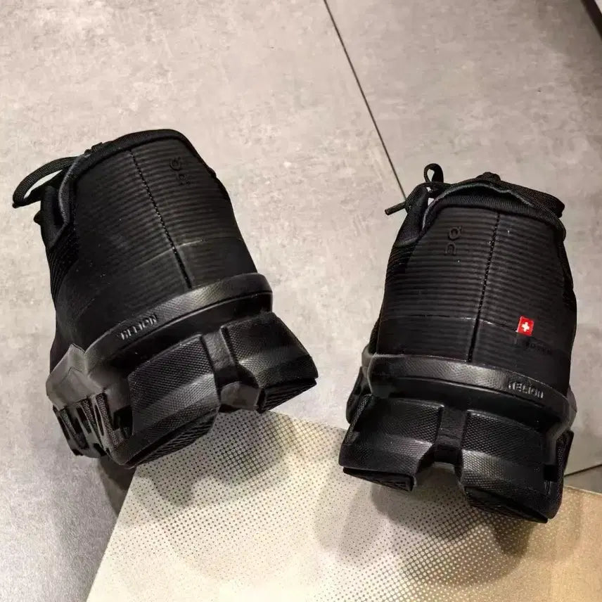[SOLD OUT] 온 러닝 클라우드몬스터 보이드 블랙 265MM