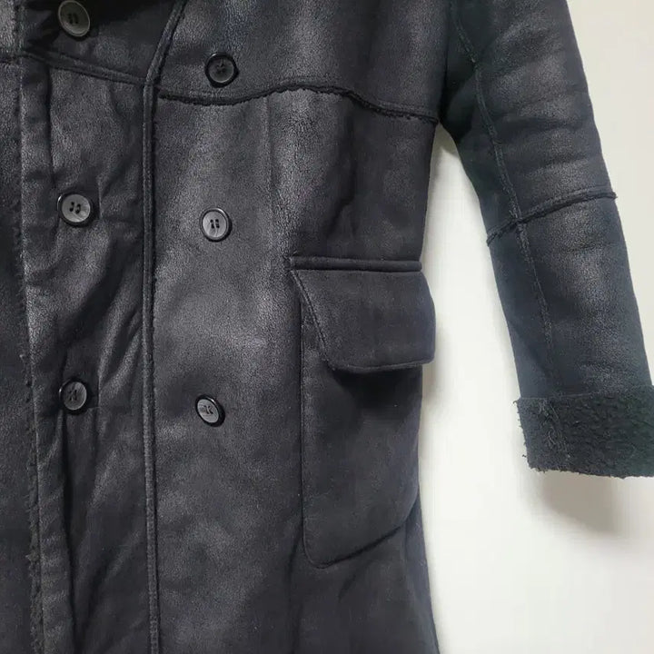 [BUNJANG] SUGI Black Mouton Coat / SUGI 브랜드의 블랙 무스탕 코트예요부드러운 양털 안감