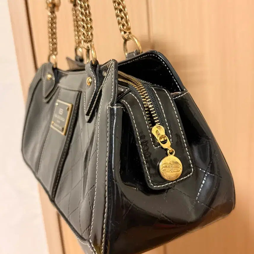 [BUNJANG] Balenciaga Quilted Chain Shoulder Bag / 발렌시아가 블랙 퀼팅 체인 숄더백 빈티지 이스트웨스트백