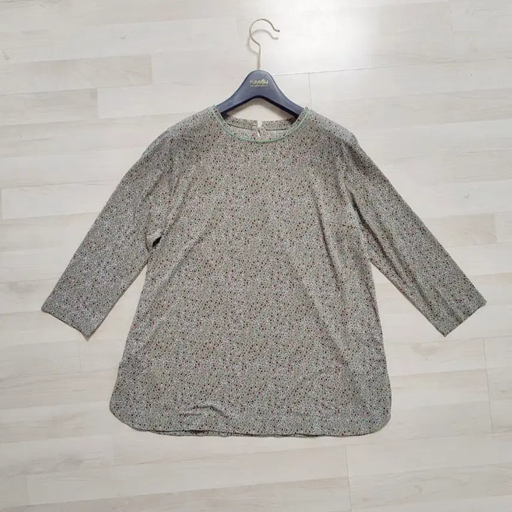[SOLD OUT] 김연주 kayesu 7부소매 탑
