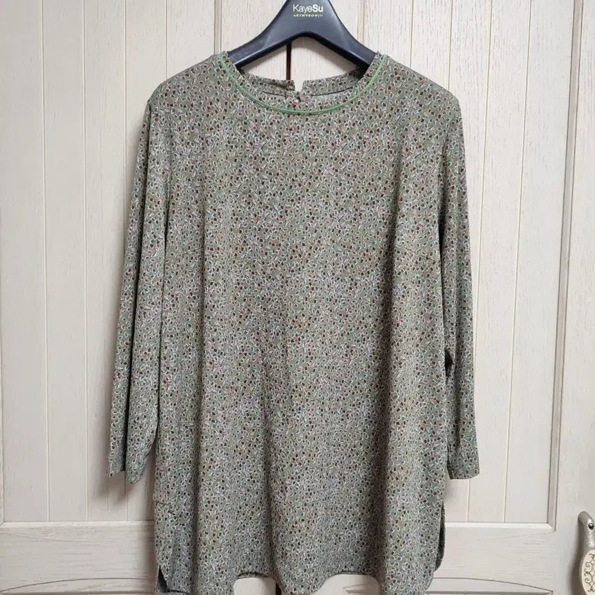 [SOLD OUT] 김연주 kayesu 7부소매 탑