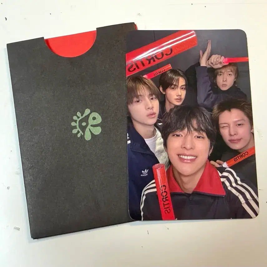 [SOLD OUT] 코르티스 레드레드 릴리즈파티 사녹 공방 역조공 포카 양도