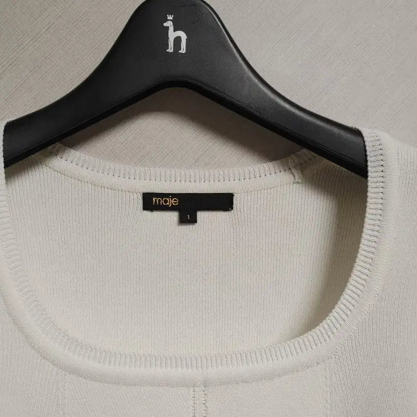 [BUNJANG] Maje Square Neck Summer Knit Top / 마쥬 스퀘어넥 여름니트
