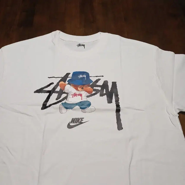 [BUNJANG] Stussy X Nike Collaboration White T-shirt / 스투시 X 나이키 콜라보 반팔 티셔츠 화이트