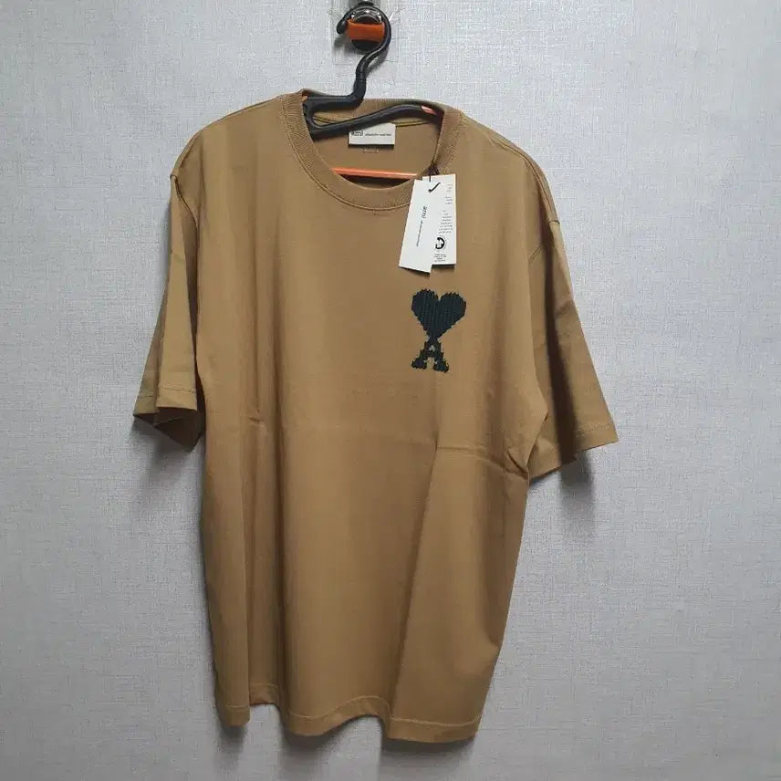 [BUNJANG] AMI Small Heart Logo Oversized T-Shirt / 아미 스몰 하트 로고 반팔L오버핏