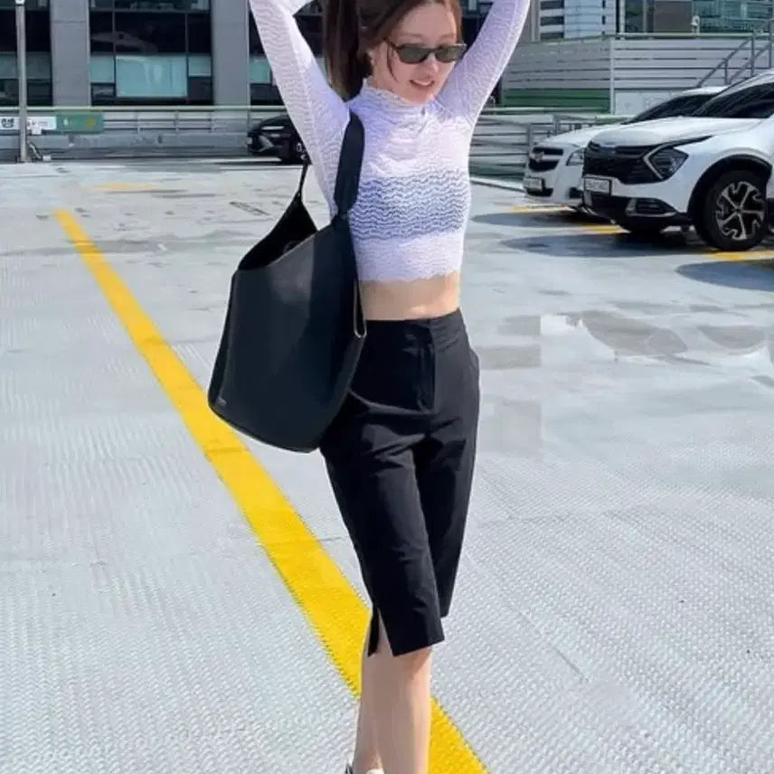 [BUNJANG] Amomento Bermuda Pants Black Size 0 (New) / 아모멘토 버뮤다 팬츠 (새상품)