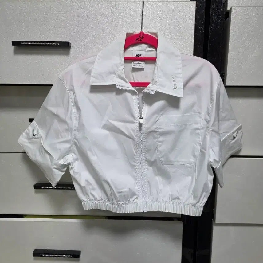 [SOLD OUT] 나이키 화이트 크롭 반팔 자켓