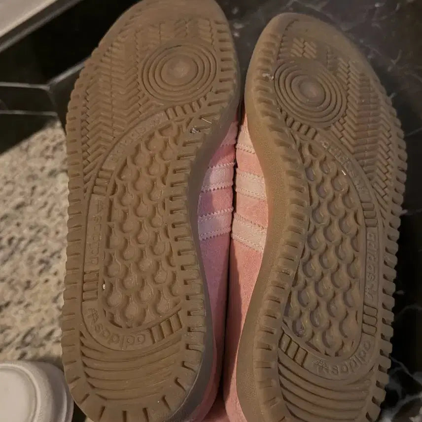 [BUNJANG] Adidas Bermuda Pink Shoes (230mm) / (1회착) 아디다스 버뮤다 핑크 230