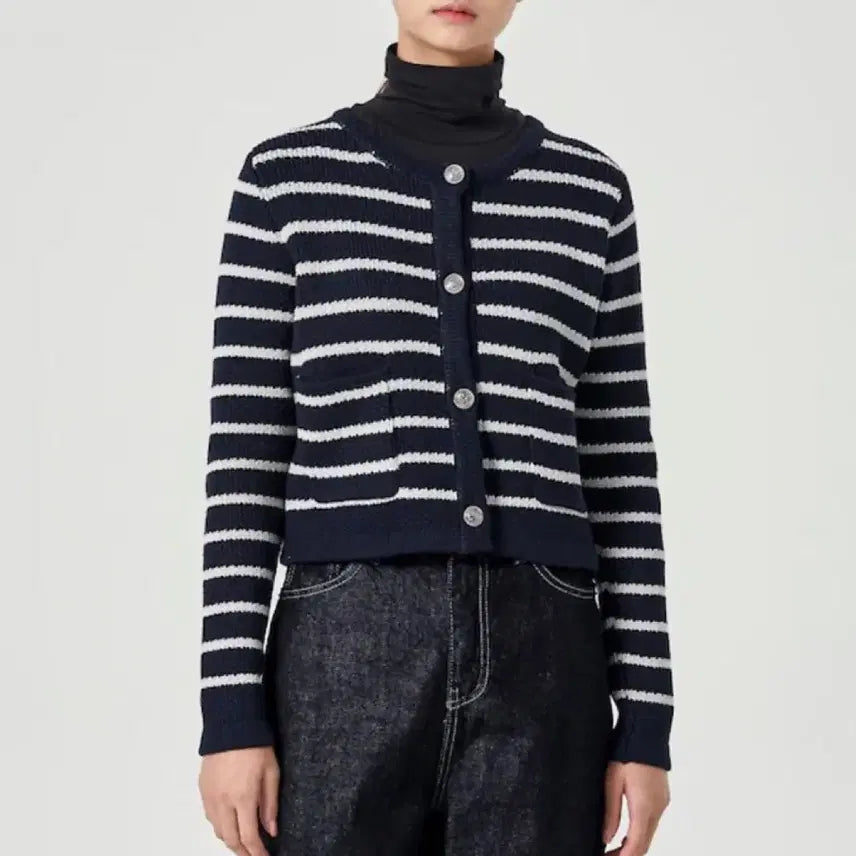 [BUNJANG] 80% Off 8seconds Navy Silver Button Stripe Knit Cardigan Jacket / 80%할인 에잇세컨즈)네이비 은장 버튼 스트라이프 니트 가디건 자켓
