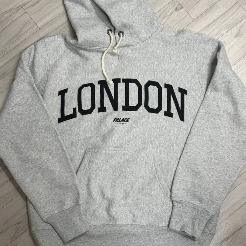 [BUNJANG] Palace Champion London Hoodie / 팔라스 챔피온 후드티