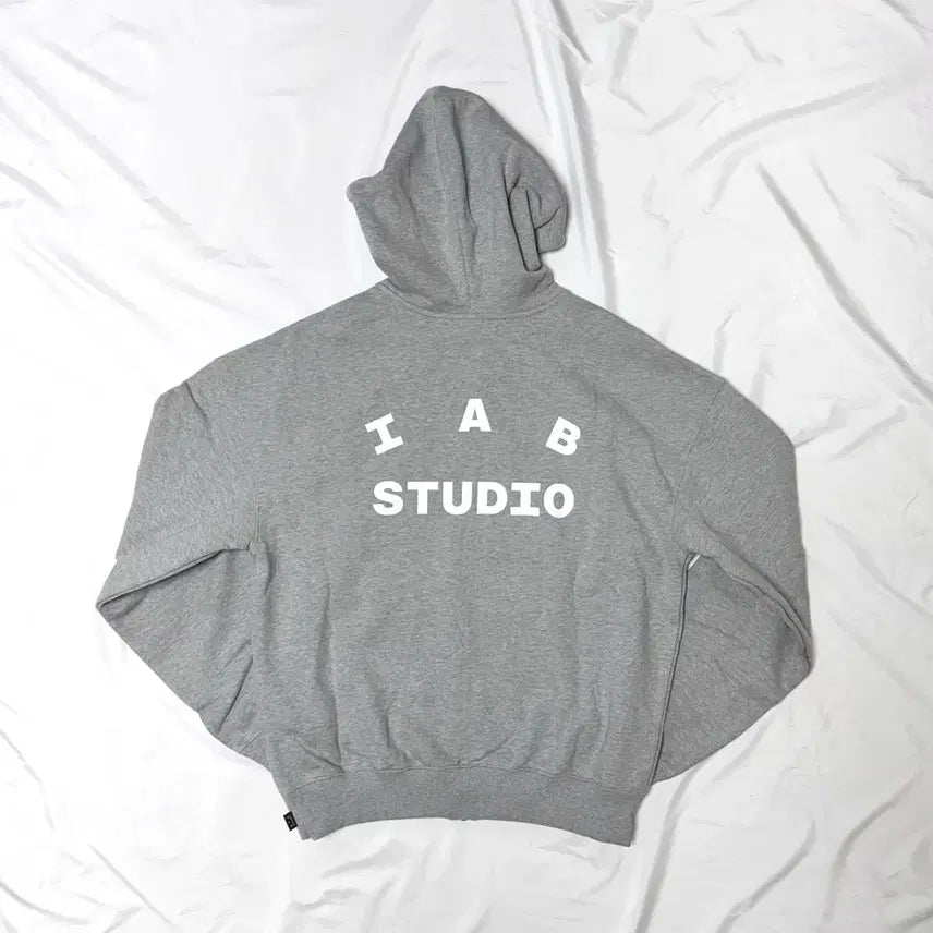 [BUNJANG] IAB STUDIO Hoodie Zip-Up Grey L Size / [새상품] 아이앱 스튜디오 후드 집업 그레이-26SS L사이즈