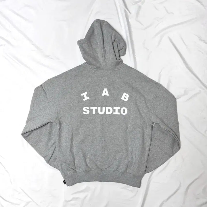 [BUNJANG] IAB STUDIO Hoodie Zip-Up Grey L Size / [새상품] 아이앱 스튜디오 후드 집업 그레이-26SS L사이즈
