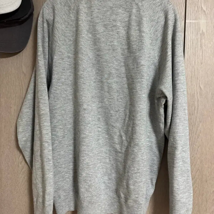 [BUNJANG] Uniqlo Washable Crewneck Sweater / m]유니클로 워셔블 크루넥 스웨터 맨투맨