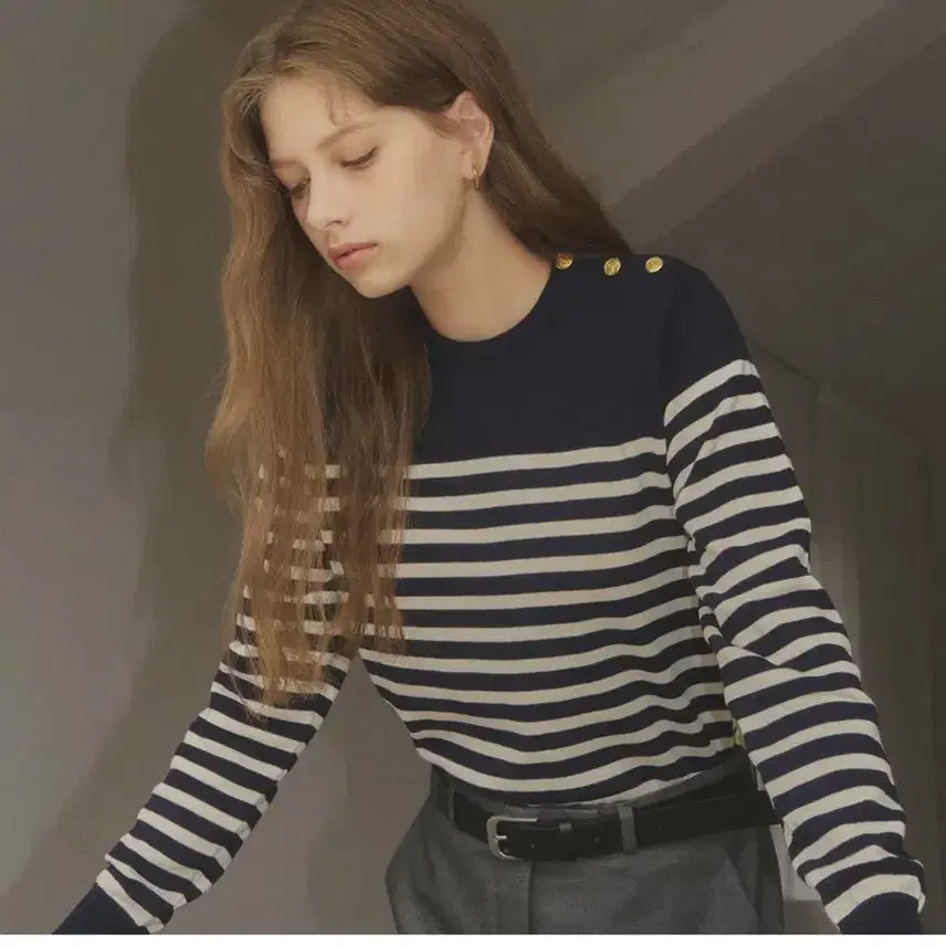 [BUNJANG] Siyazu Birkin Stripe Knit - Navy / 시야쥬 버킨 스트라이프 니트_Navy