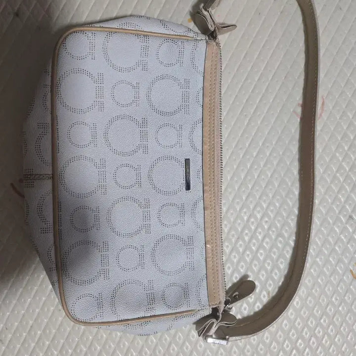 [BUNJANG] Salvatore Ferragamo Gancini Mini Shoulder Bag / 페레가모 정품 간치니 미니백