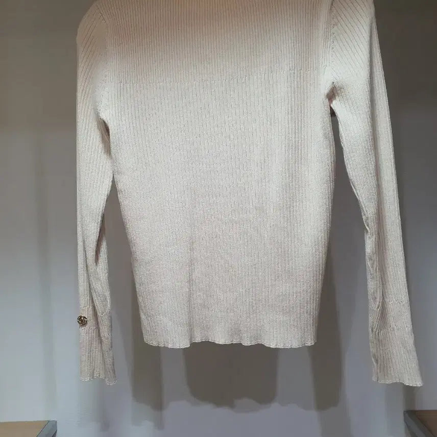 [BUNJANG] VOV (Bob) Wool Knit Sweater / 당근99도 VOV(보브) 정가5만원 니트 *백화점 새상품*