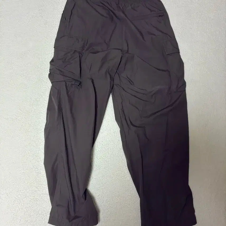 [BUNJANG] Uniqlo Wide Fit Cargo Pants Dark Brown L / 유니클로 와이드핏카고팬츠 다크브라운 L