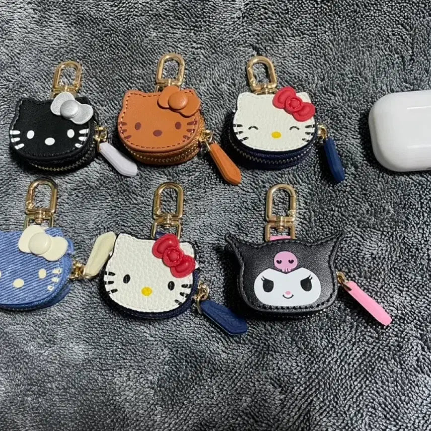 [BUNJANG] Hello Kitty &amp; Kuromi Keychain Coin Purse / 다양한 디자인 헬로키티와 쿠로미 키링 겸 동전지갑