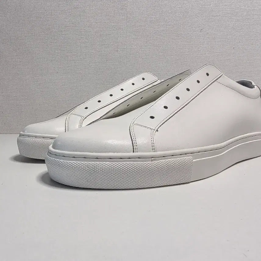 [BUNJANG] Sixfit Real Leather White Sneakers Size 290 / 식스핏 리얼레더 화이트 스니커즈 290