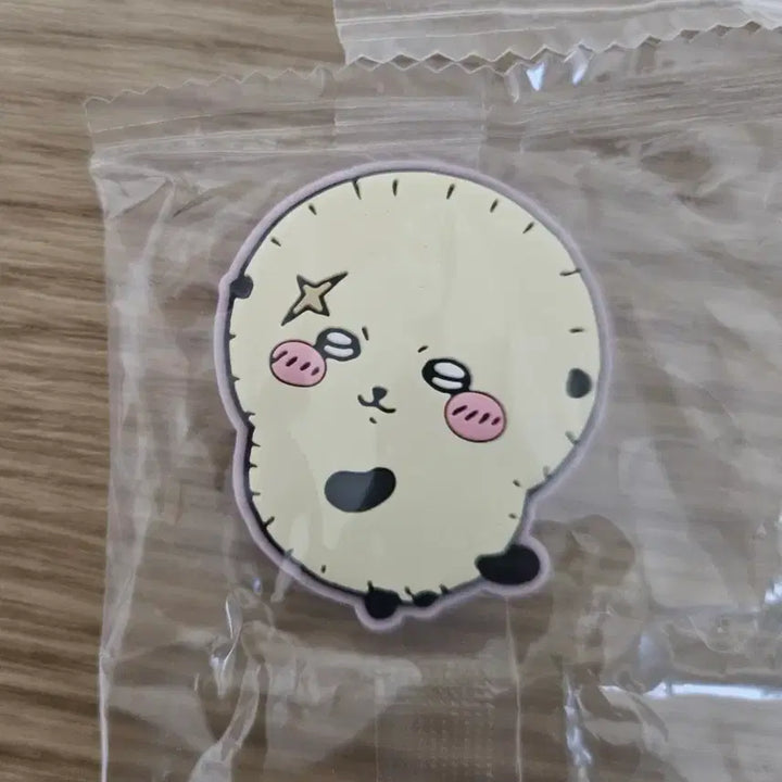 [BUNJANG] Chiikawa Rubber Magnet Set / 치이카와  라버 마그넷 자석 랏코 하치와레