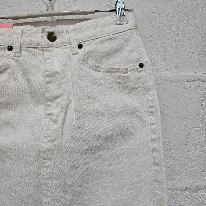[SOLD OUT] S,M사이즈 뒷트임 화이트진 스커트(9245)