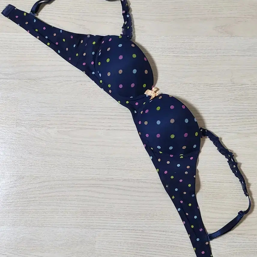 [SOLD OUT] 미싱도로시 브라 85A