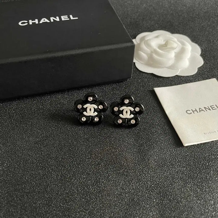 [BUNJANG] Chanel Flower Cubic Earrings / 샤넬 귀걸이