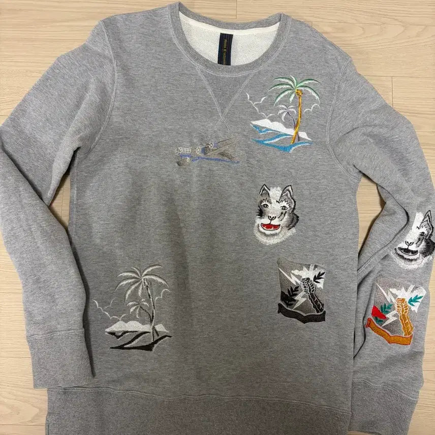 [BUNJANG] Mihara Yasuhiro Embroidered Sweatshirt / 2017년도 미하라 야스히로 자수 맨투맨