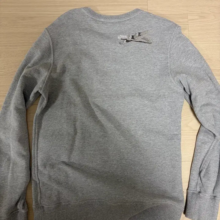 [BUNJANG] Mihara Yasuhiro Embroidered Sweatshirt / 2017년도 미하라 야스히로 자수 맨투맨
