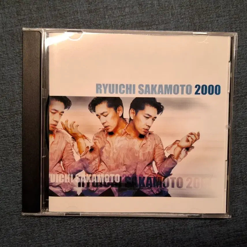 [BUNJANG] Ryuichi Sakamoto 2000 Best Album CD / 류이치 사카모토  2000 CD 음반 베스트앨범