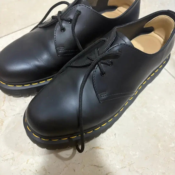 [SOLD OUT] 닥터마틴 1461 벡스 블랙 280