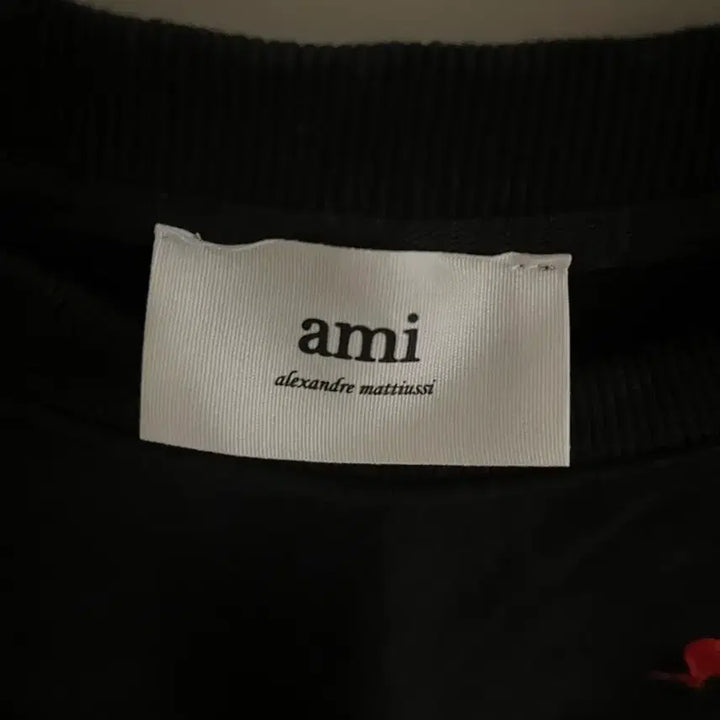 [BUNJANG] Ami Sweatshirt / 아미 맨투맨