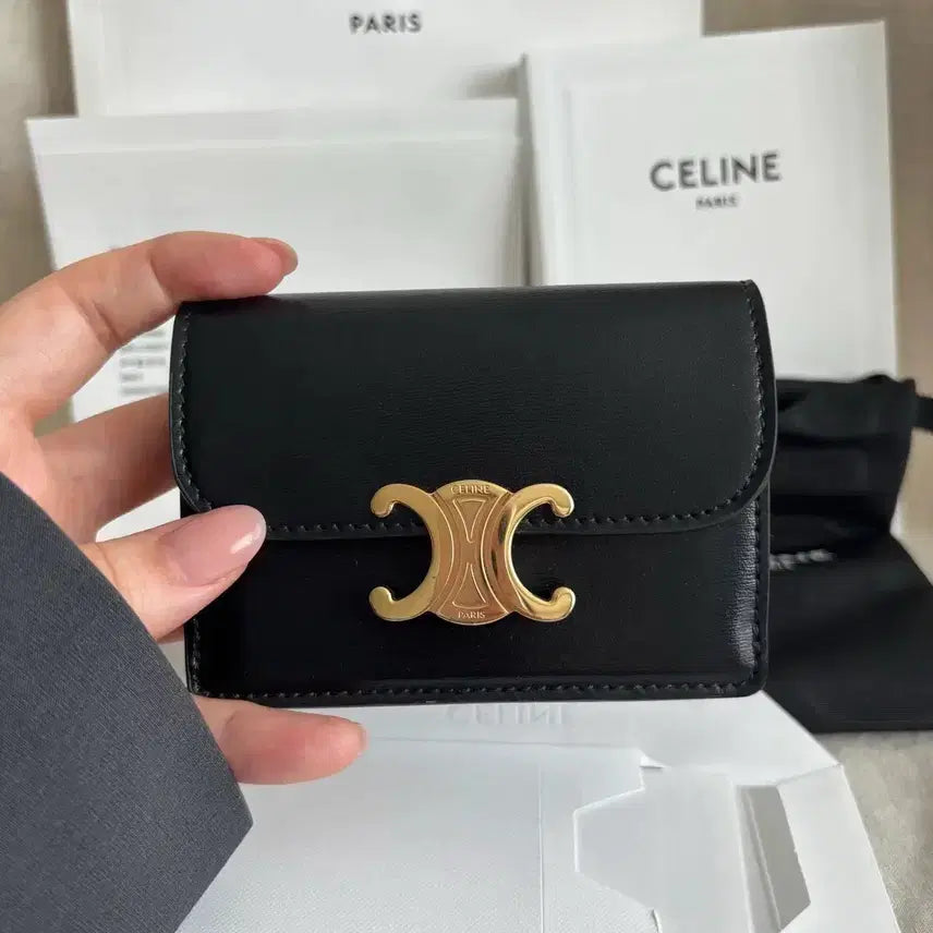 [BUNJANG] Celine Triomphe Shiny Calfskin Flap Card Wallet / (정품/새상품급) 셀린느 트리옹프 샤이니 카프스킨 플랩 카드 지갑