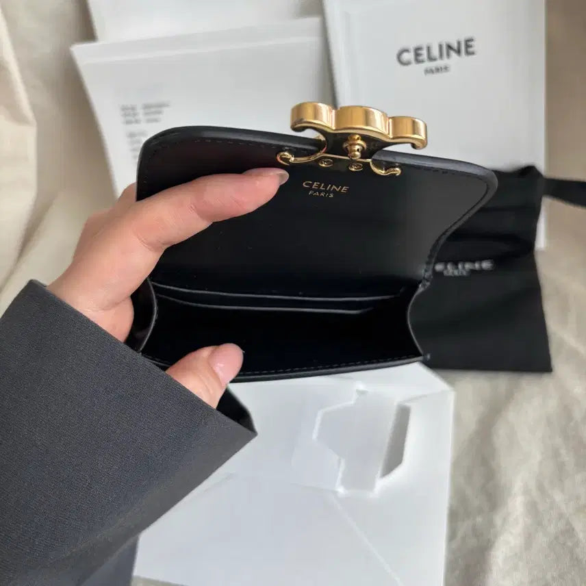 [BUNJANG] Celine Triomphe Shiny Calfskin Flap Card Wallet / (정품/새상품급) 셀린느 트리옹프 샤이니 카프스킨 플랩 카드 지갑