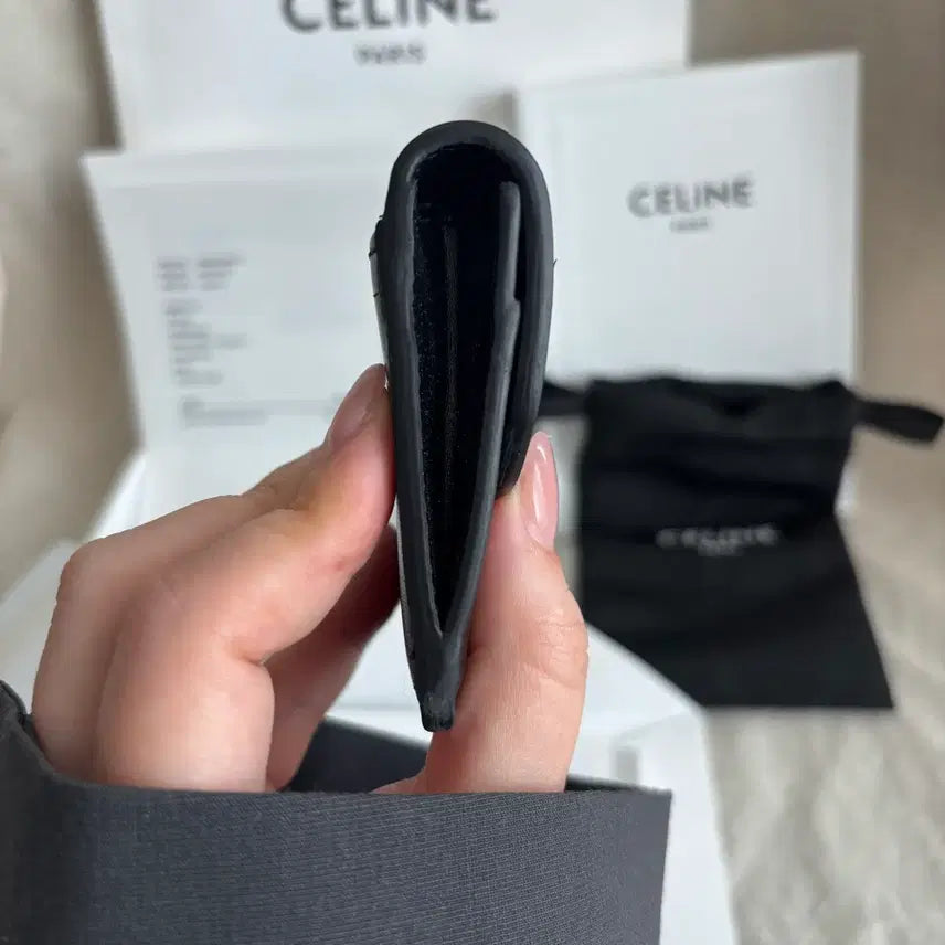 [BUNJANG] Celine Triomphe Shiny Calfskin Flap Card Wallet / (정품/새상품급) 셀린느 트리옹프 샤이니 카프스킨 플랩 카드 지갑