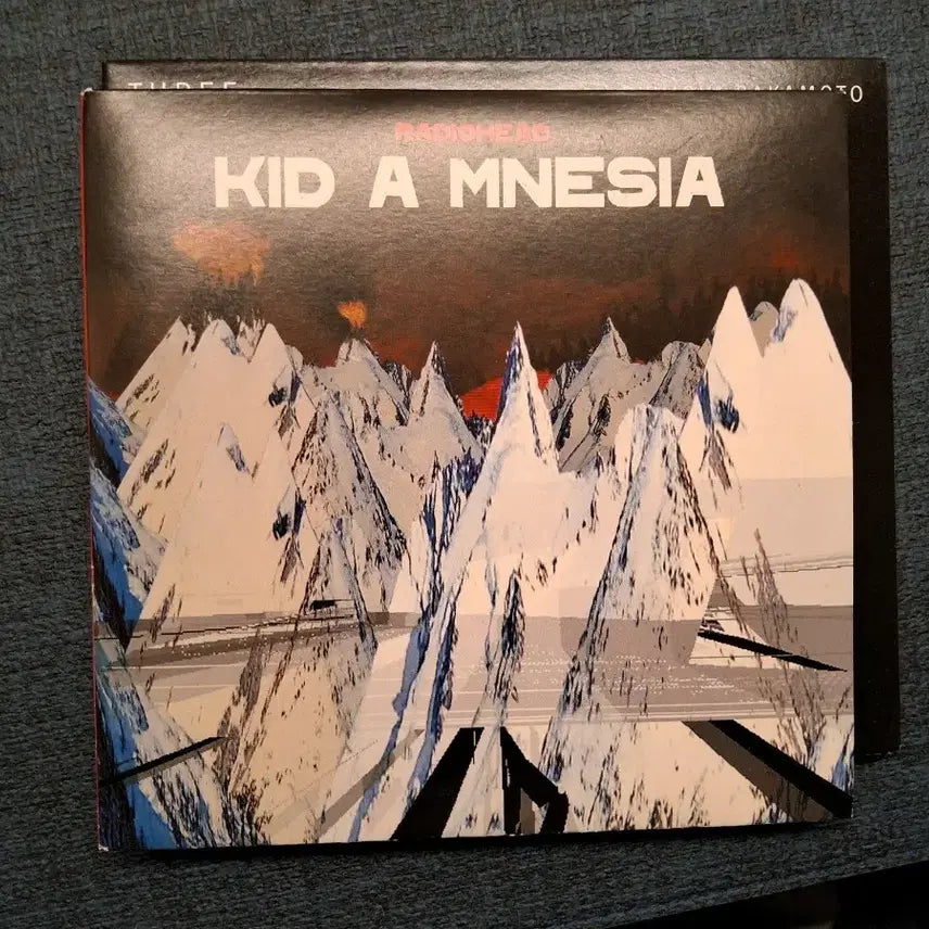 [BUNJANG] Radiohead Kid A Mnesia CD / 라디오헤드 Kid A mnesia CD