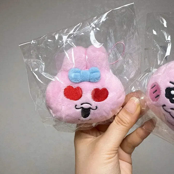 [BUNJANG] White X Ppanjju Rabbit Oppanjjuusagi Doll Keyring Bundle Set / [일괄] 화이트 X 빤쮸 토끼 오빤쮸우사기 인형 키링 새상품 세트