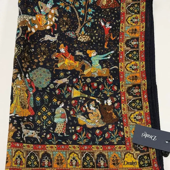 [SOLD OUT] [F] 드레익스 무굴 가든 스카프 네이비 새상품