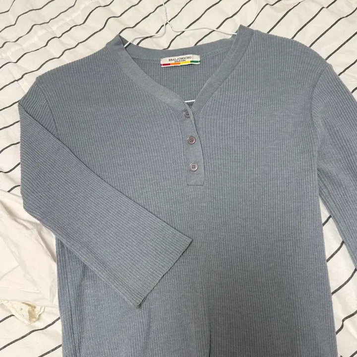 [BUNJANG] Ribbed Knit Sweater - Sky Blue / 여리여리한 하늘색 골지 니트