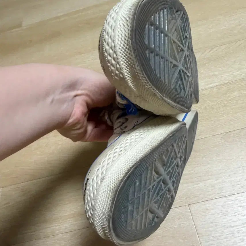 [SOLD OUT] 펑첸왕 컨버스 285/ 아더에러 컨버스 280 일괄 판매