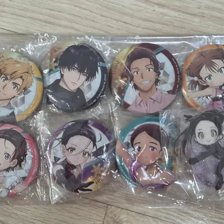[BUNJANG] Medalist Gacha Acrylic and Can Badge Bundle / 메달리스트 가챠 캔뱃지 아크릴