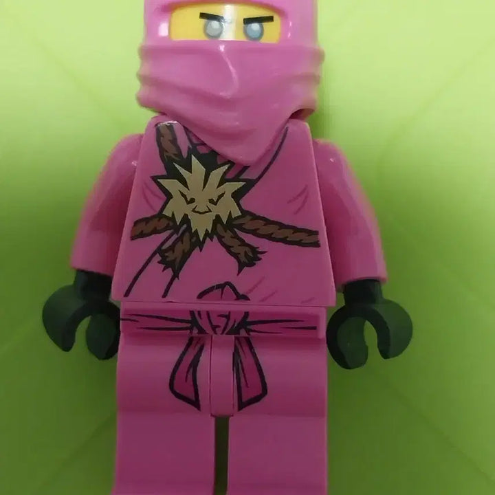 [BUNJANG] Lego Ninjago Pink Zane Minifigure / 레고 닌자고 핑크 쟌 미니피겨