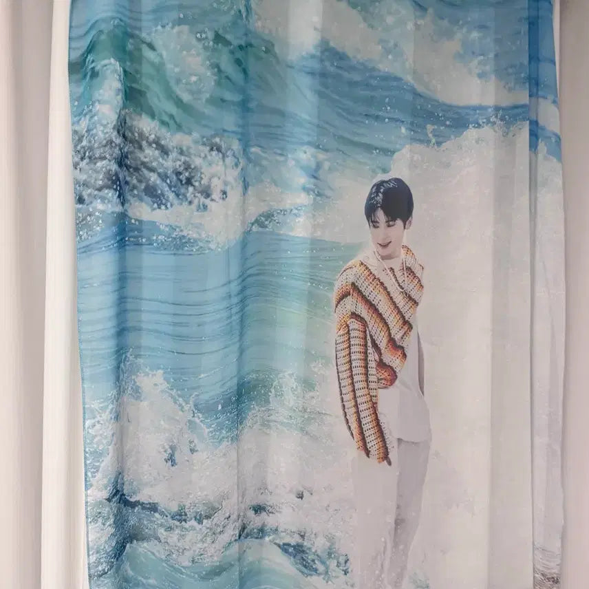[BUNJANG] NCT Jaehyun Banana Fish Fabric Poster / 엔시티 재현 정재현 바나나피시 패브릭 포스터 양도