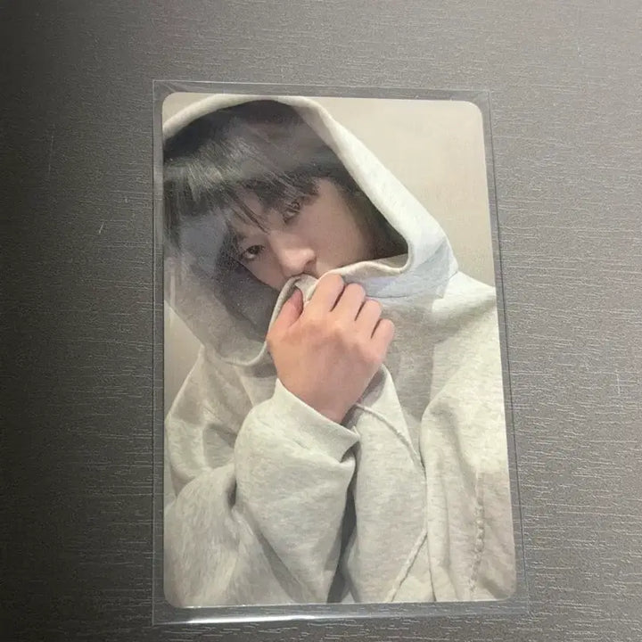 [BUNJANG] TWS Dohun Sparkling Blue Weverse Album Photocard / 투어스 도훈 스파클링 블루 위버스 앨범 포카 앨포 1집