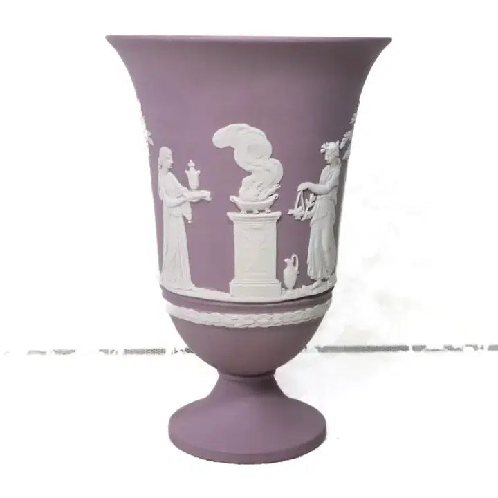 [BUNJANG] Wedgwood Jasperware Lilac Trumpet Big Vase / [컨디션할인] 웨지우드 제스퍼웨어 라일락 나팔형 빅 베이스 화병