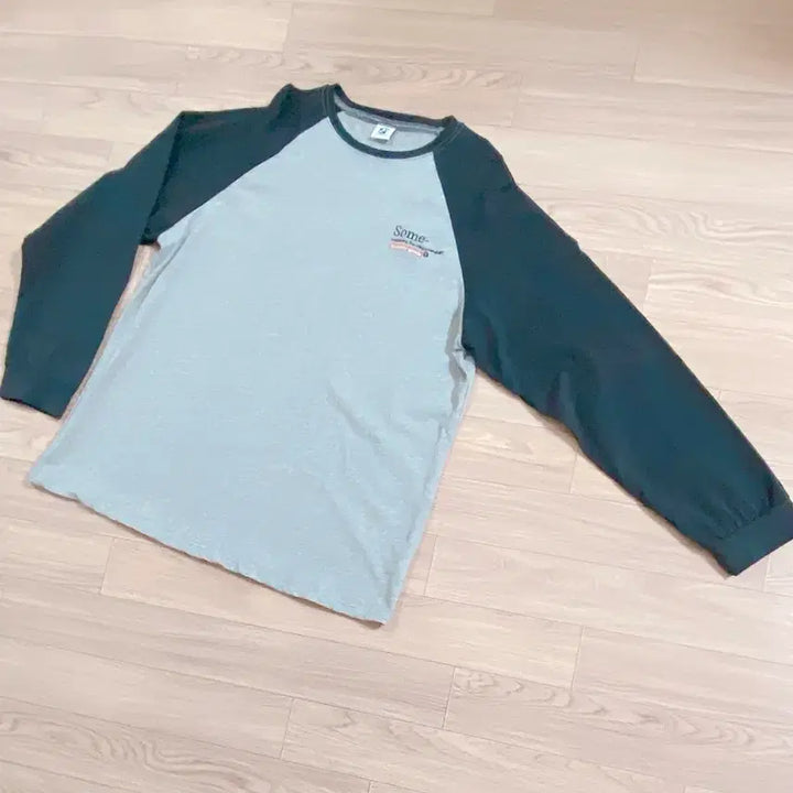 [BUNJANG] Someplace Raglan Color Block Long Sleeve Oversized T-Shirt Navy / 썸플레이스 롱슬리브 오버핏 티셔츠